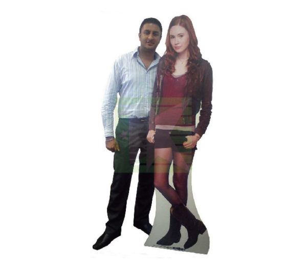 standee